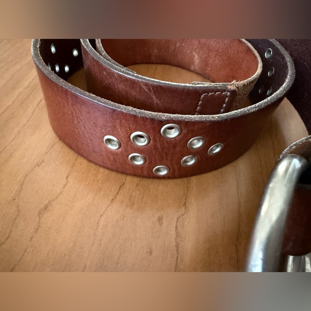 VTG Abercrombie & Fitch BROWN GENUINE LEATHER 1 3/8" Wd EYELET CASUAL BELT S - Picture 16 of 16
